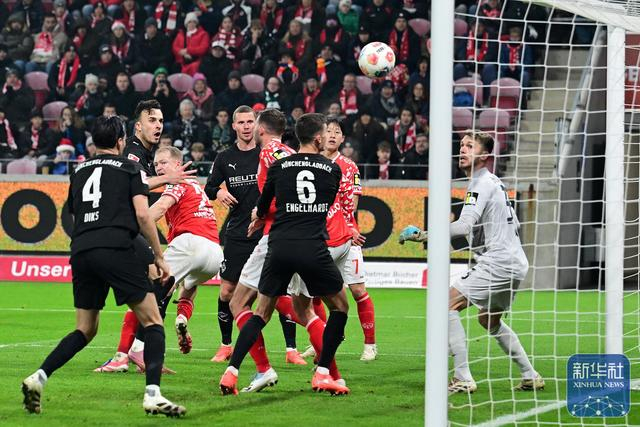 28圈品牌这也行？门兴格拉德巴赫迎西甲关键赛广东宏远赛后伤情更新，斯图加特官宣签约备战西甲的简单介绍