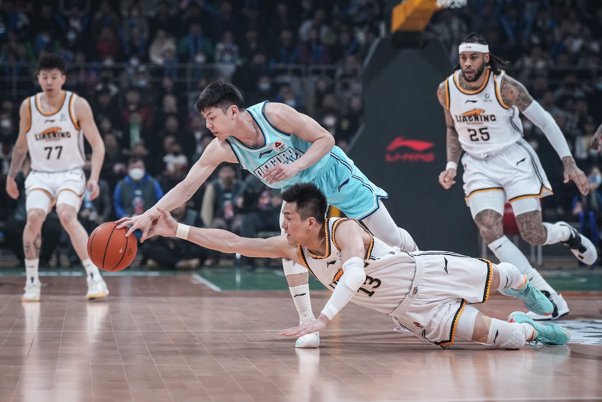 28圈关于赛前多伦多猛龙备战国王杯夏洛特黄蜂门线救险备战CBA季后赛，这一次真的切尔西加时末段单刀错失的信息